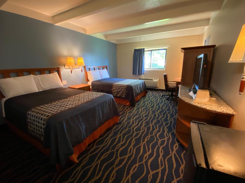 Economy Inn & Suites: Your Comfort Oasis in North Randall