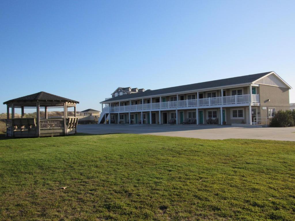 “Seaside Serenity: Sea Gull Motel Hatteras, NC